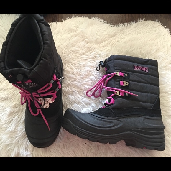 Ranger Shoes - NEW! Ranger Women’s Boot’s Size 10❄️❄️